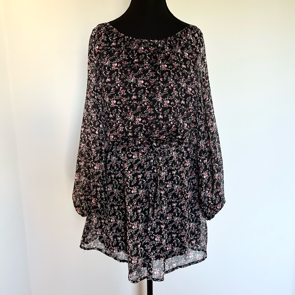 Rachael & Chloe Black Floral Long-Sleeve Mini Dress – Size S